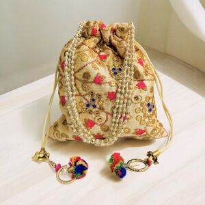 Royal Gold Zari Potli Bag. Wedding purse, evening purse, prom purse